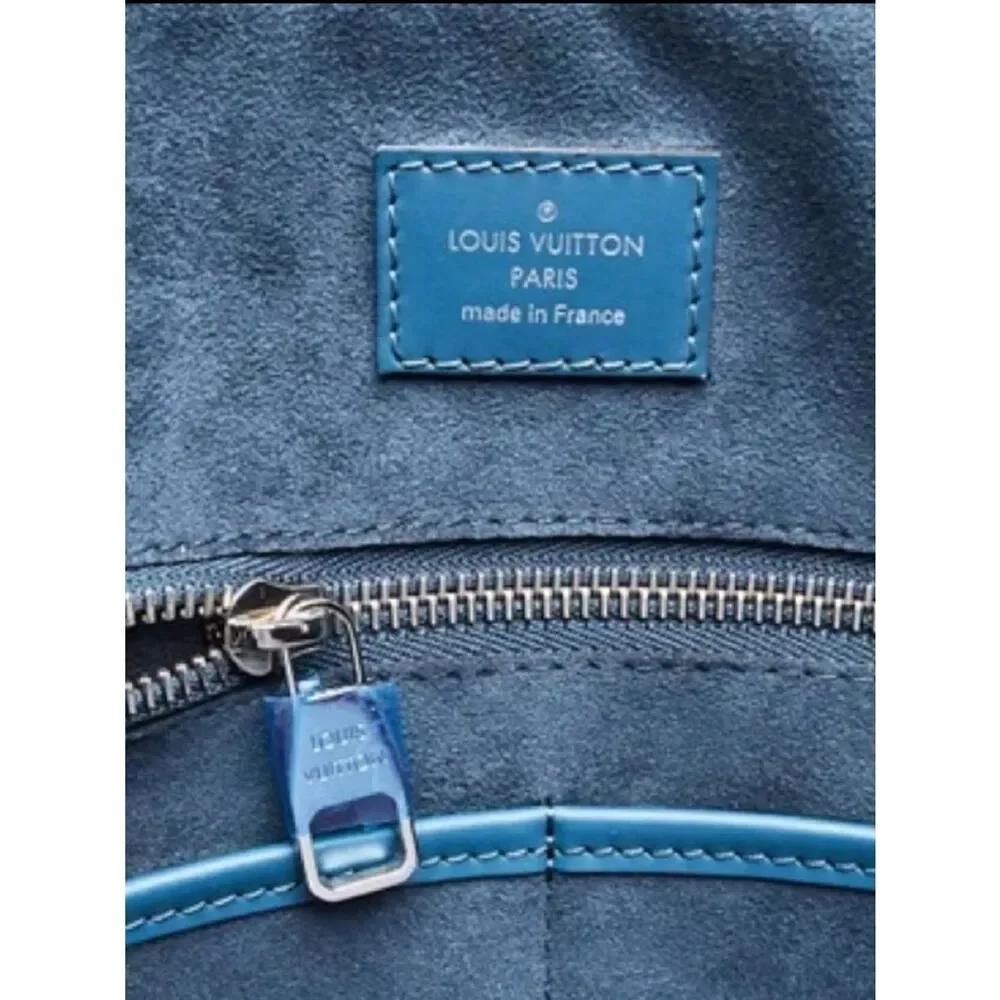 Louis Vuitton Blue Epi Leather Laptop Bag with Shoulder Strap
